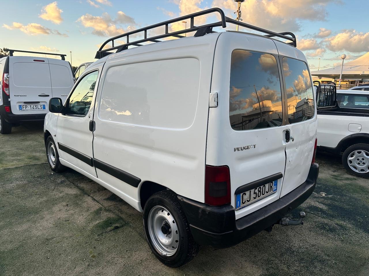 Peugeot Ranch 2.0 HDi 5p. XT