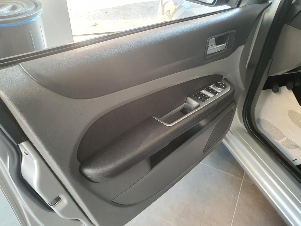 Ford Focus 1.6 TDCi (110CV) SW Tit. DPF