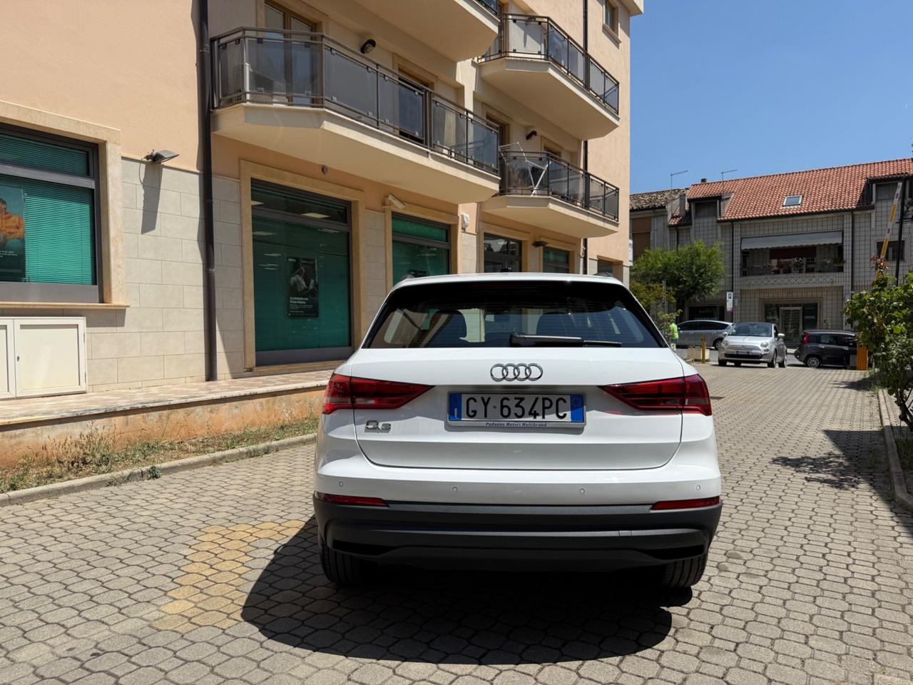 Audi Q3 35 TDI Business Advanced