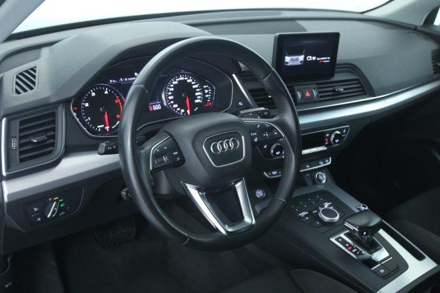 AUDI Q5 2.0 TDI quattro S tronic S line Pacchetto Black