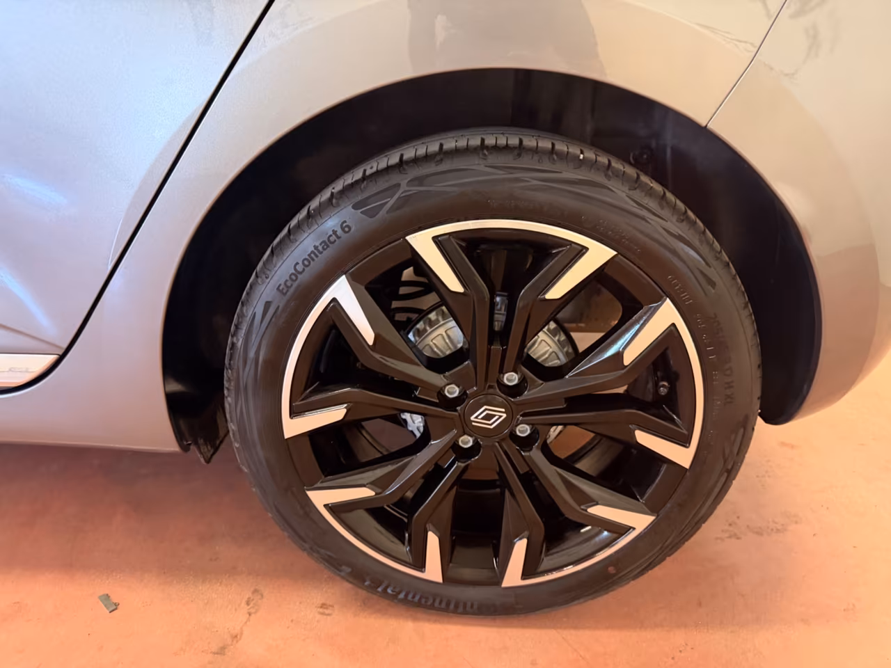 Renault Clio ECO-G 100 CV 5 porte Techno