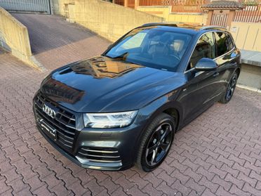 Audi Q5 55 TFSI e quattro S tronic line plus