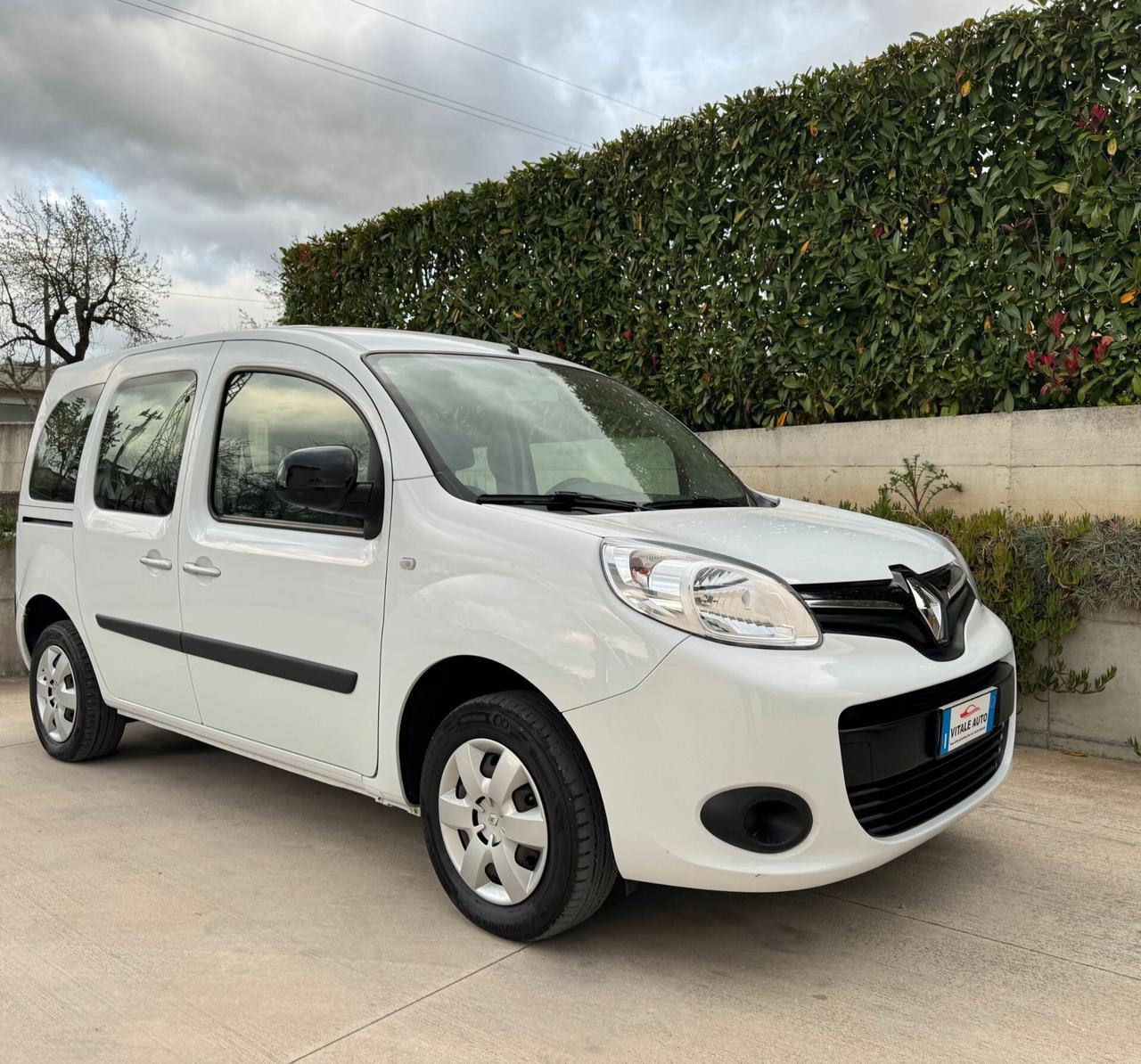 Renault Kangoo 1.5 dci 5 posti N1 Autocarro (Euro 6B)