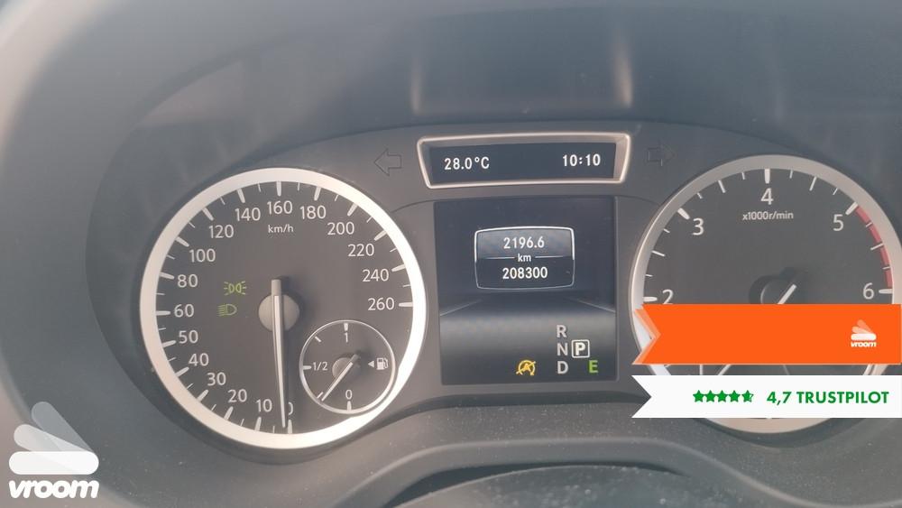 INFINITI Q30 1.5 diesel DCT Business Executive