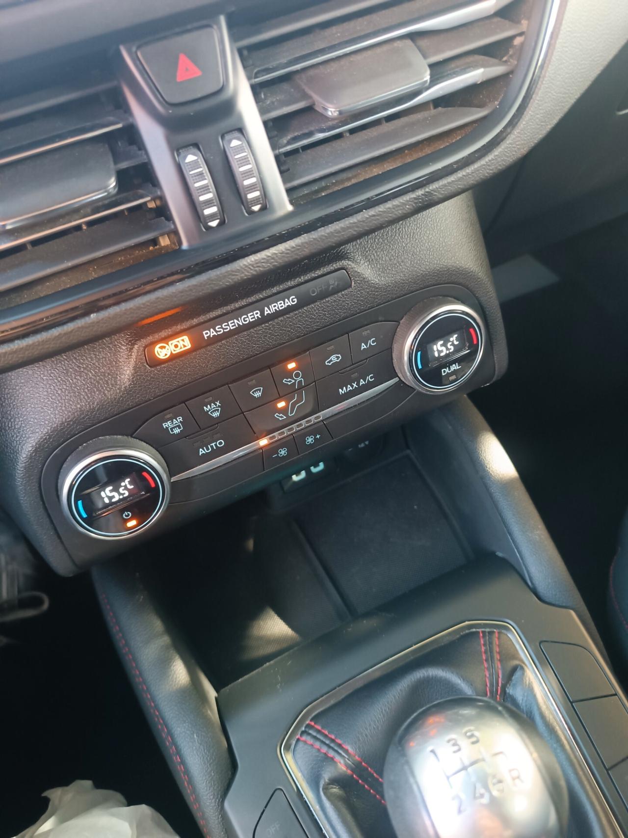 Ford Focus 1.0 EcoBoost Hybrid 155 CV 5p. ST-Line X