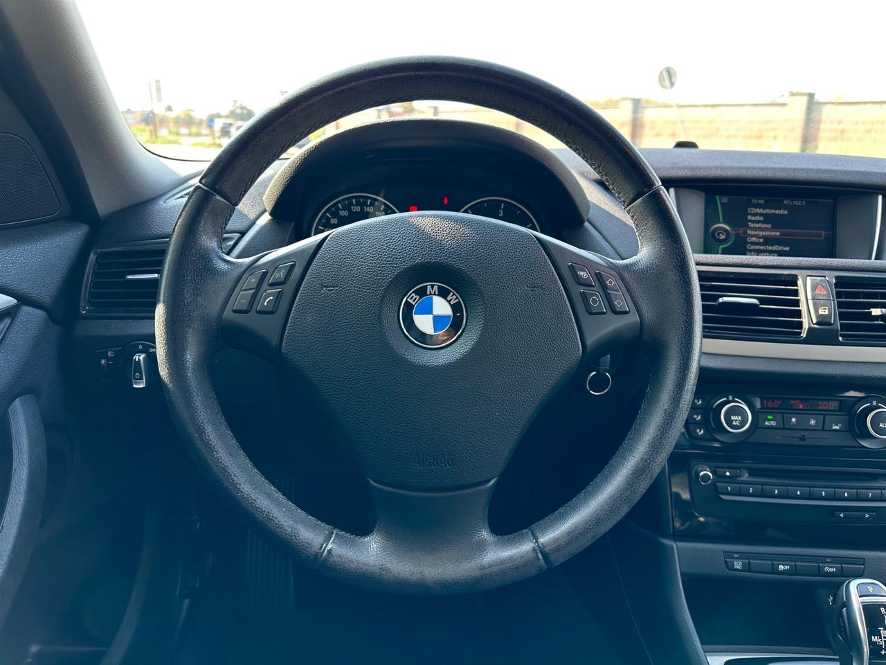 Bmw X1 sDrive18d X Line