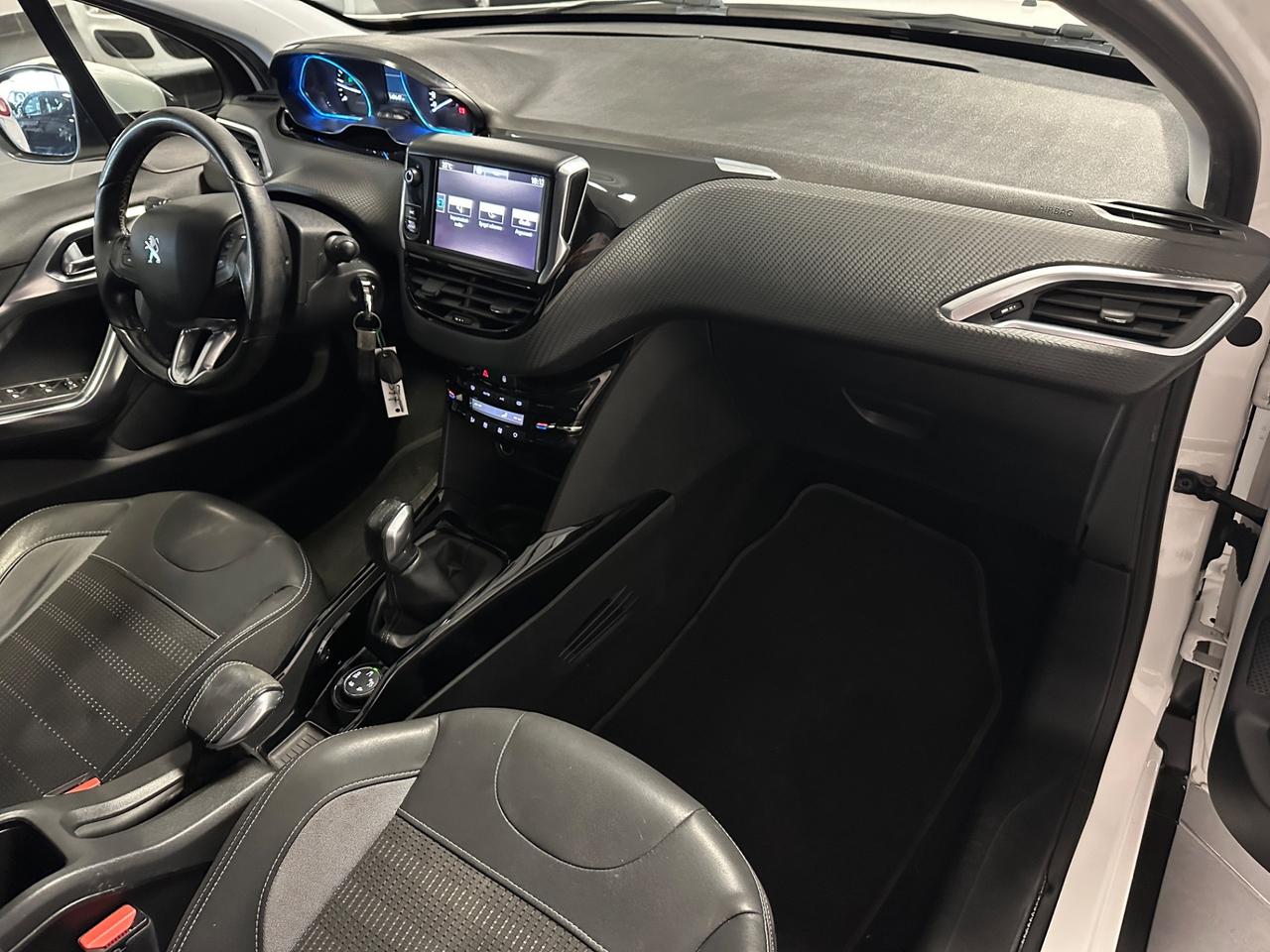 PEUGEOT 2008 ALLURE 1.6 BLUEHDI 100CV PRONTA CONSEGNA