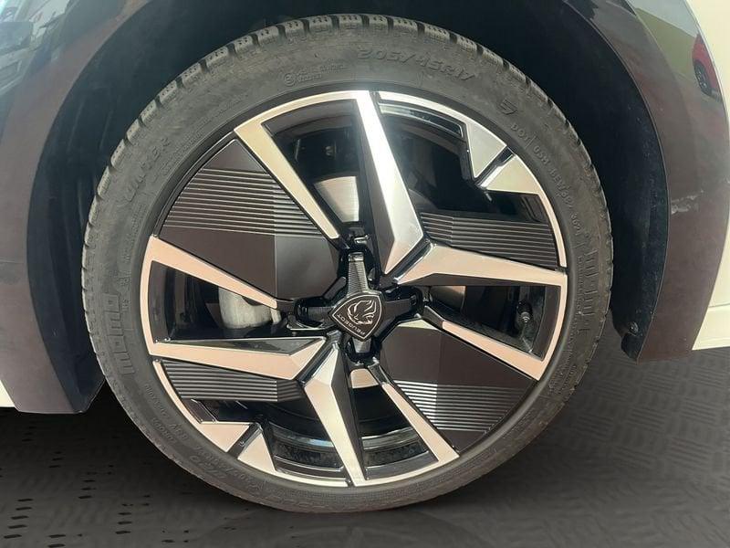Peugeot 208 208 1.2 hybrid GT e-dcs 6