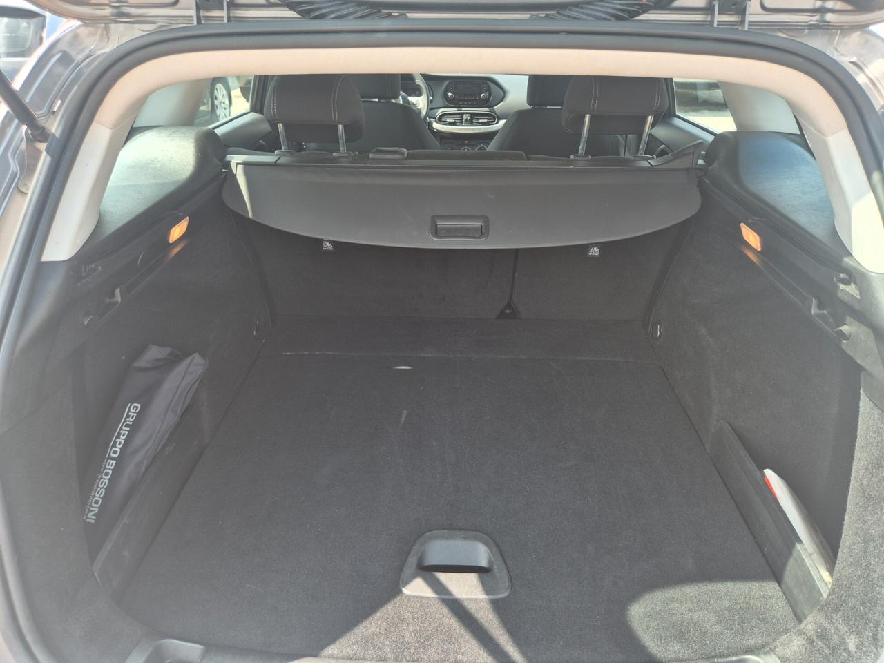 Fiat Tipo 1.3 Mjt S&S SW Lounge