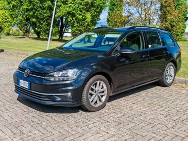 Volkswagen Golf Variant 1.6 TDI 115 CV DSG Executive BlueMotion Tech.