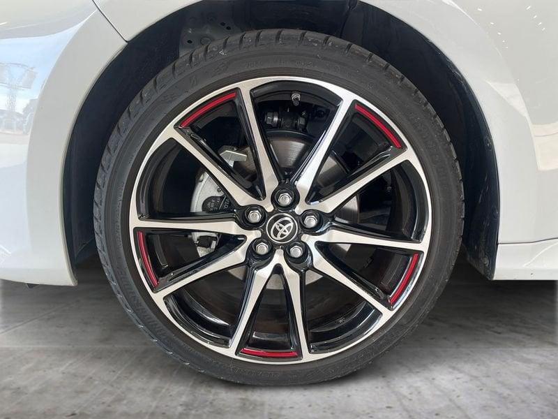 Toyota Yaris Yaris 1.5h 130 GR Sport AZIENDALE IVA ESPOSTA