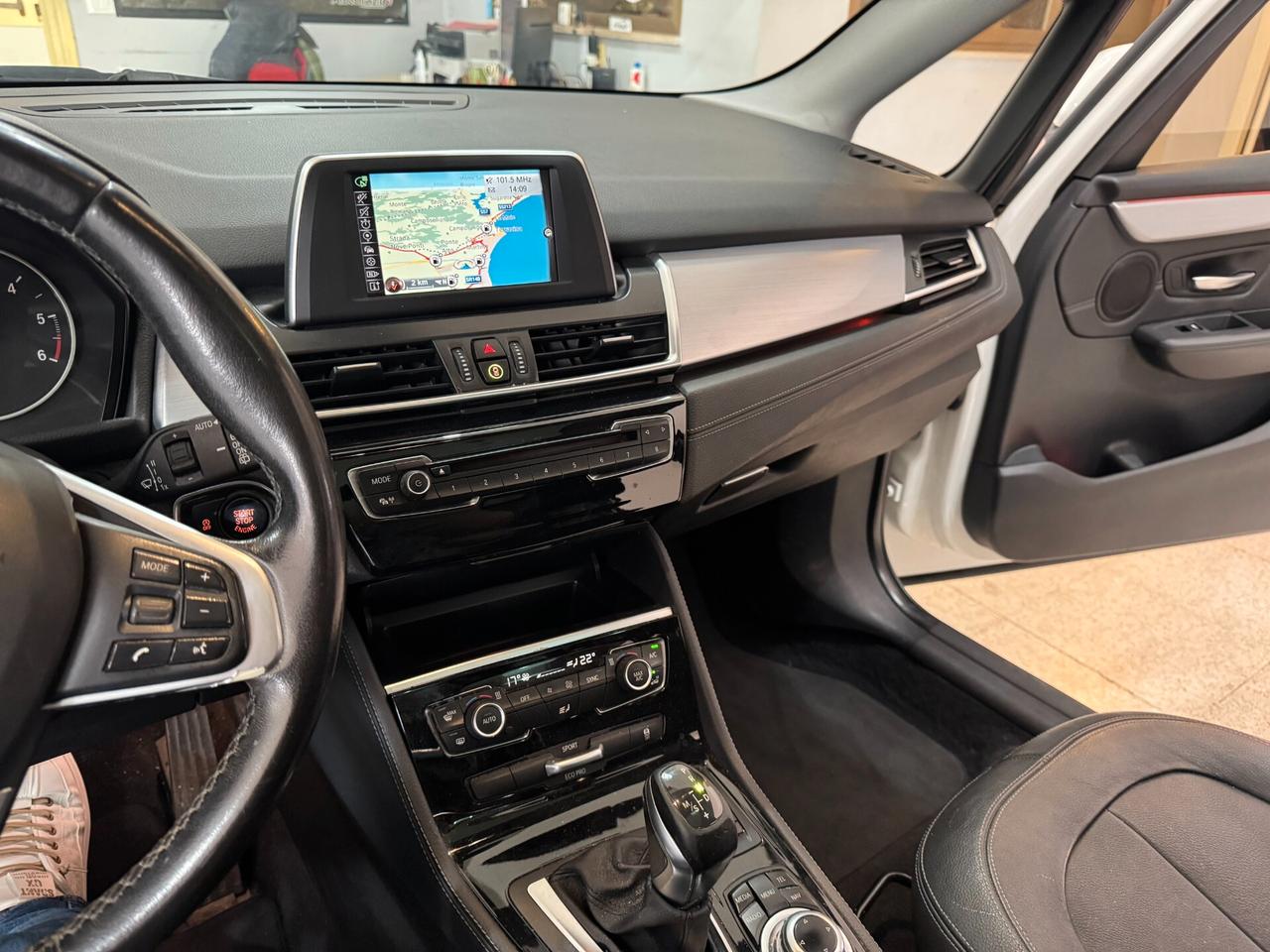 Bmw 2er Active Tourer 218d Active Tourer Luxury TETTO-PELLE-XENON