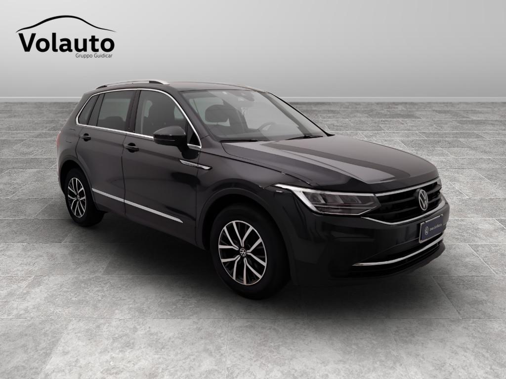 VOLKSWAGEN Tiguan II 2021 - Tiguan 1.5 tsi Life 150cv dsg