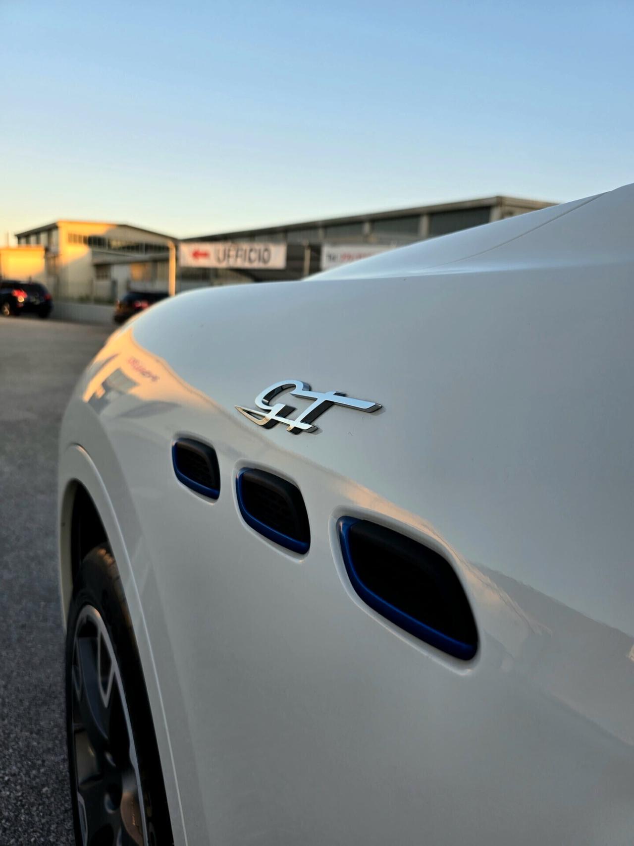 Maserati Levante 2.0 mhev GT 330cv auto