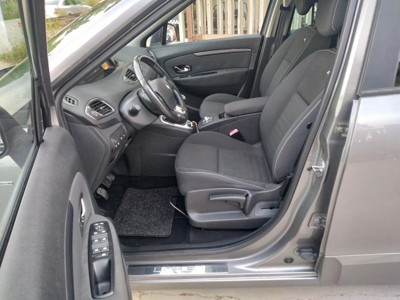 Renault Scenic Scénic XMod 1.5 dCi 110CV Limited