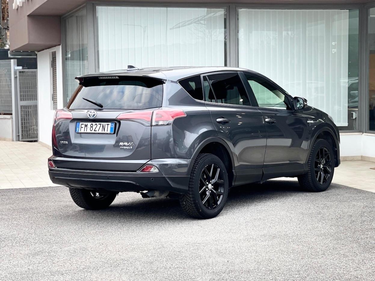 Toyota RAV 4 2.5 Hybrid 155CV 2WD E6 Automatica - 2017