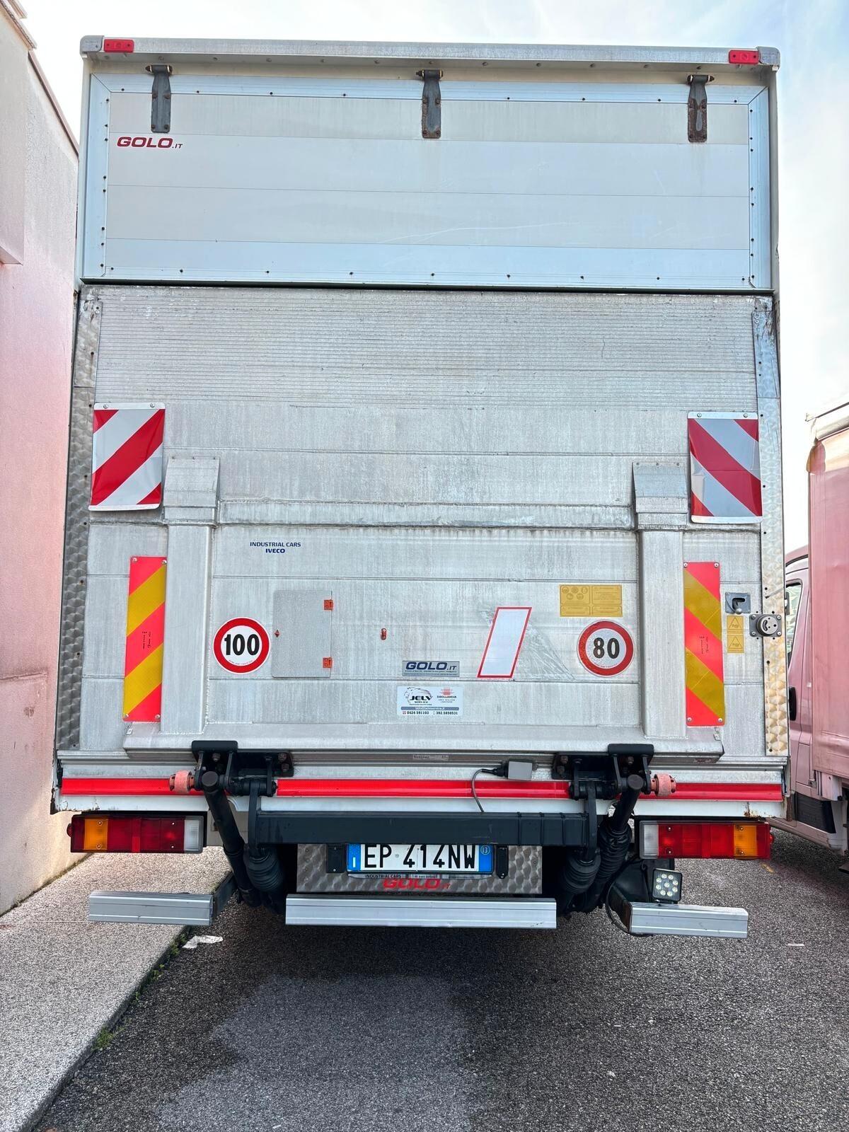 Eurocargo 120-25 con sponda idraulica