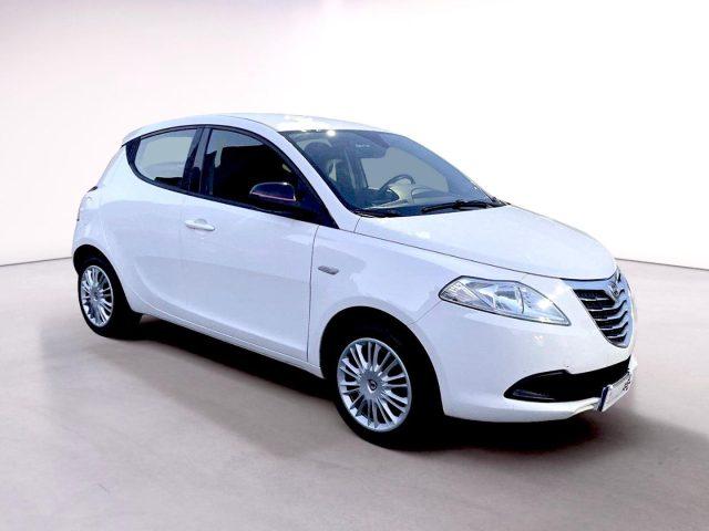 LANCIA Ypsilon 1.2 BENZ 69 CV 5 porte Silver