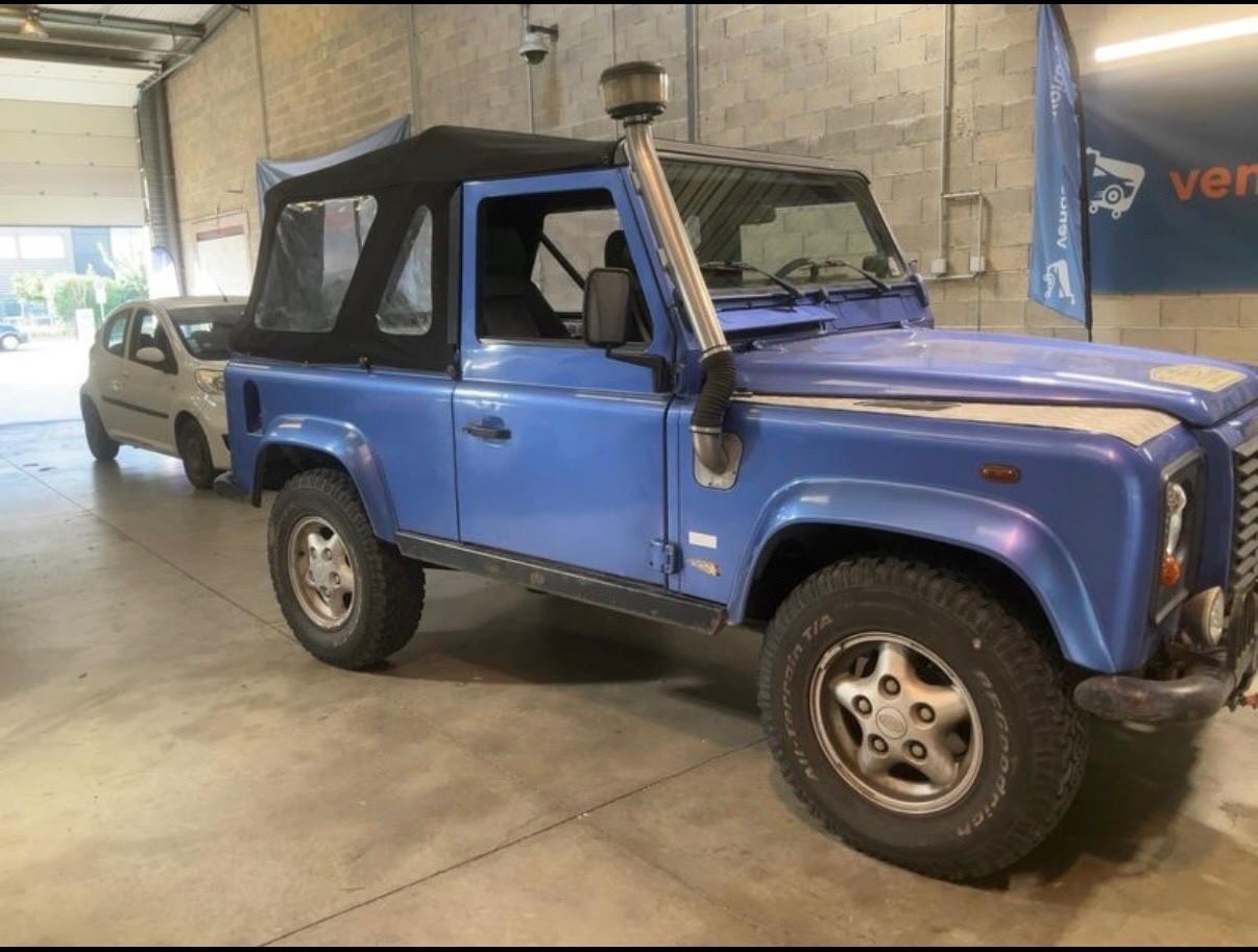 Land Rover Defender Cabriolet Soft Top Convertible Single Owner
