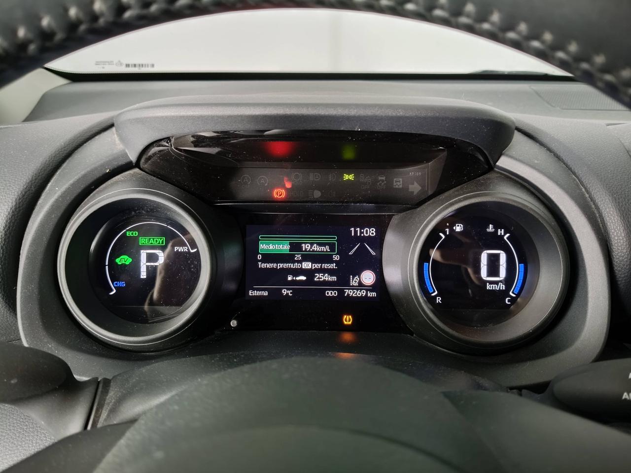 TOYOTA Yaris IV 2020 - Yaris 1.5h Trend