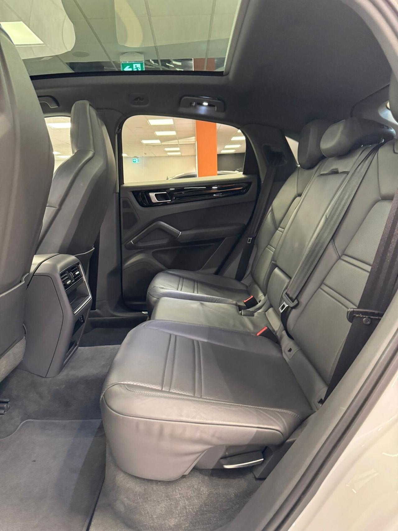 Porsche Cayenne Coupé 3.0 V6