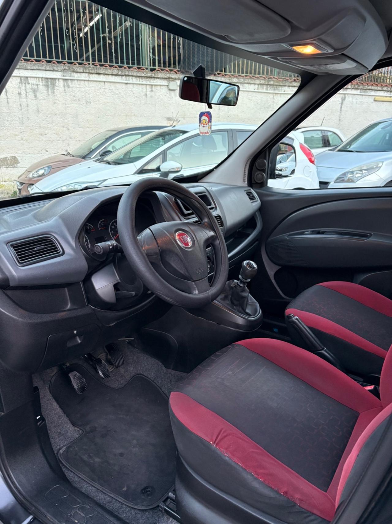 Fiat Doblò 1.4 benzina VETTURA 140000km