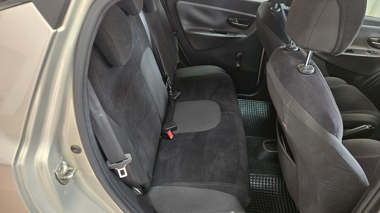 Lancia Ypsilon 1.3 MJT 16V 95 CV 5 porte S&S Gold