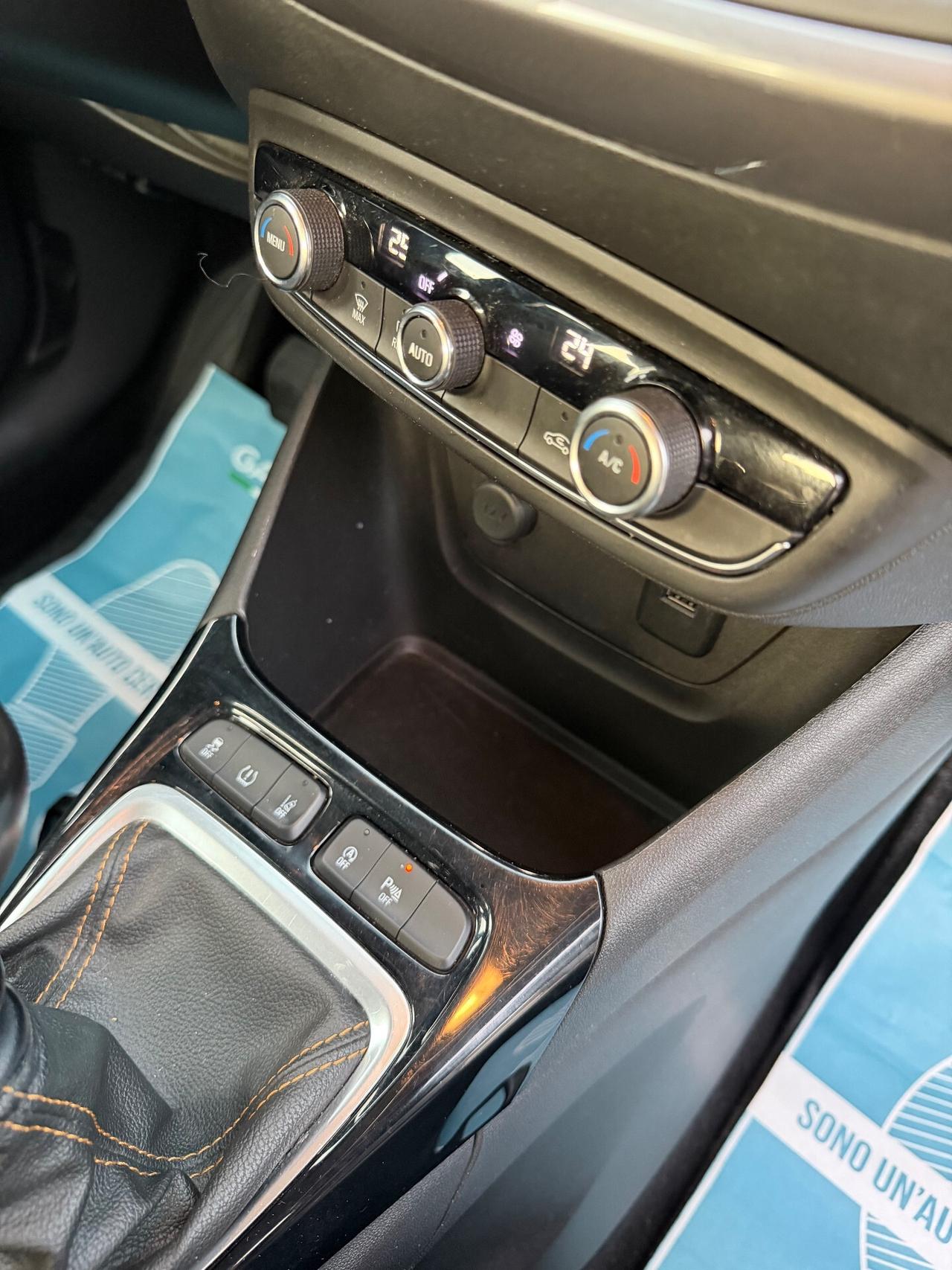 Opel Crossland X 1.5 ECOTEC D 102 CV - NEOPATENTATI