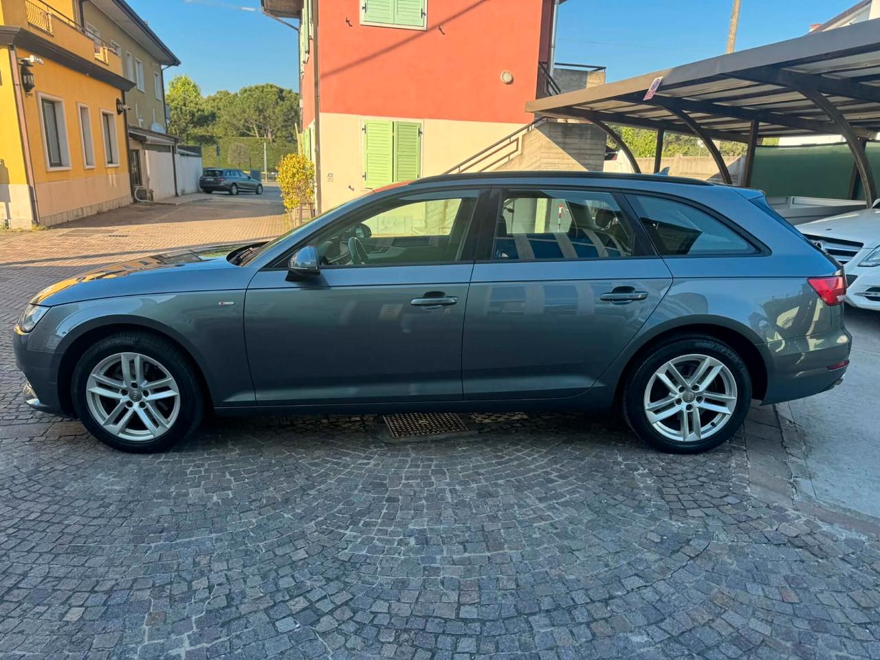 Audi A4 Avant 2.0 TDI 150 CV ultra S tronic Business