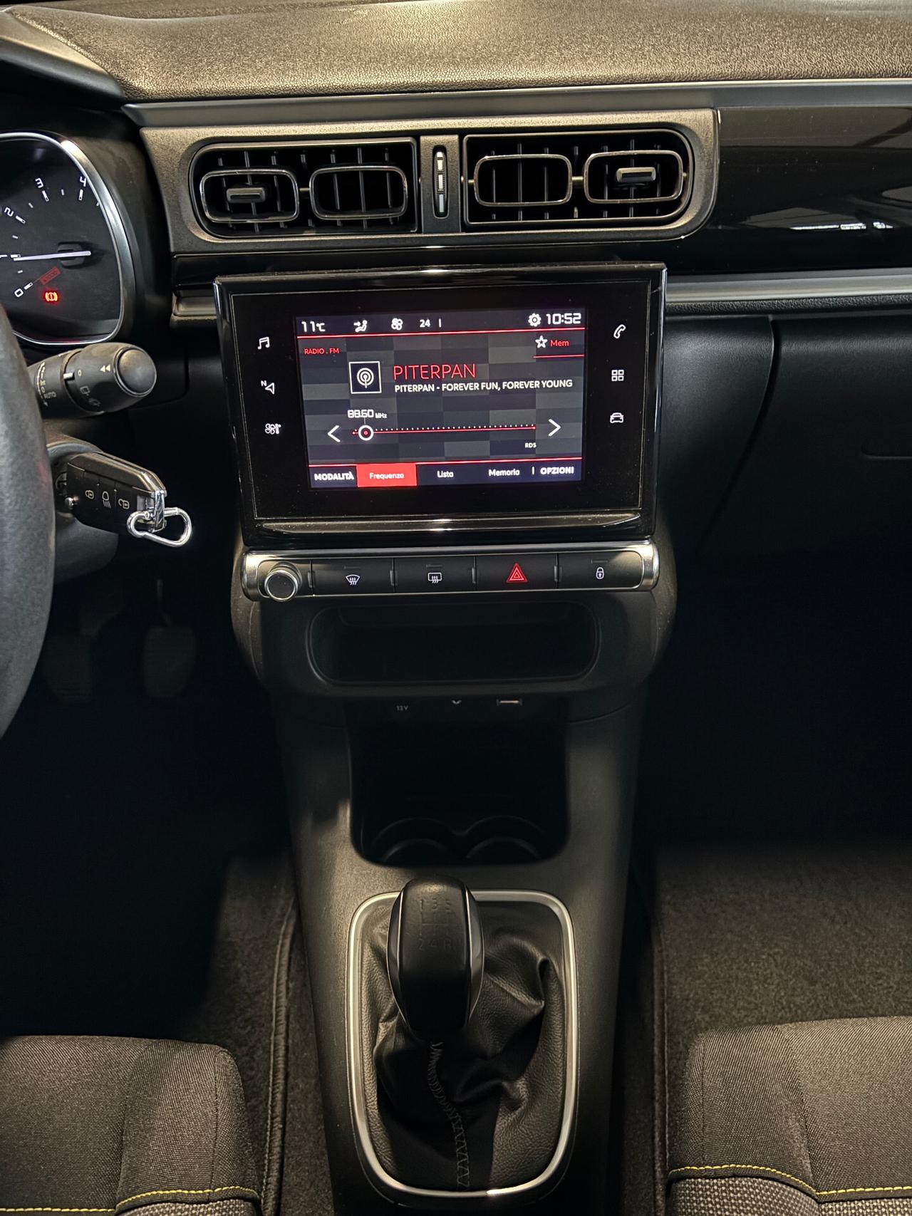 Citroen C3 1.2 PureTech 60KW 82CV Shine NEOPATENTATO