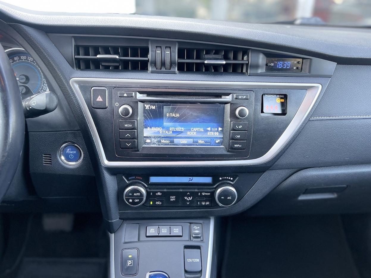 Toyota Auris 1.8 Hybrid 99CV E5 Automatica - 2014
