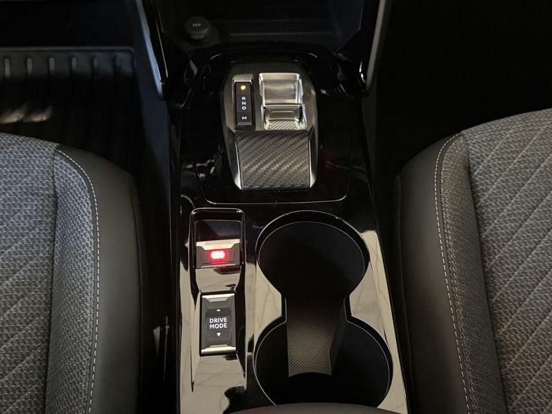 Peugeot 2008 2008 PureTech 130 S&S EAT8 Allure