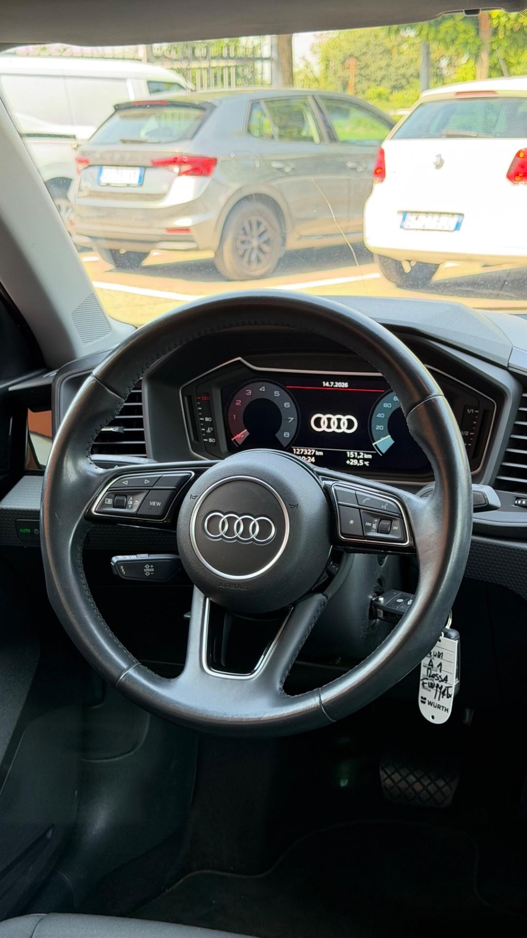 Audi A1 SPB 30 TFSI S tronic line edition
