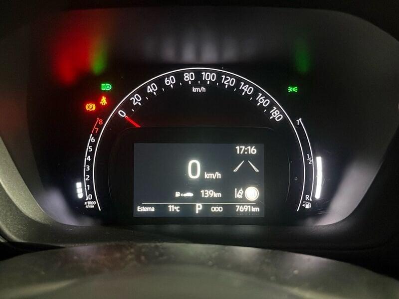 Toyota Aygo X 1.0B (72 CV) Lounge S-CVT