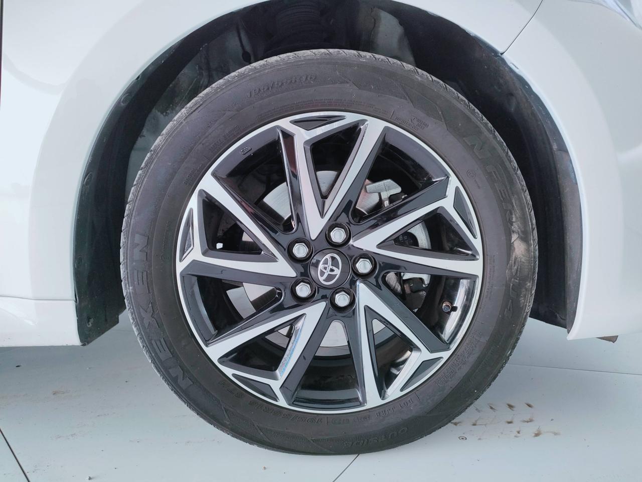 TOYOTA Yaris IV 2020 - Yaris 1.5h Trend