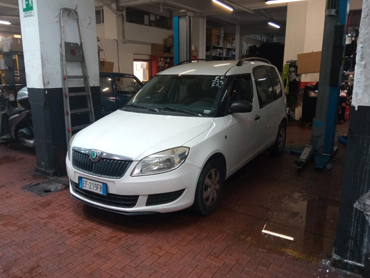 Skoda Roomster 1.2 12V 70CV Active