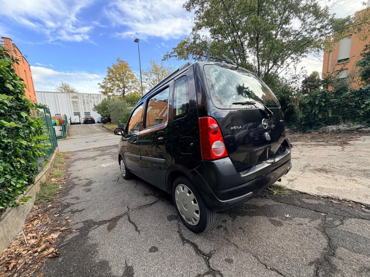 Opel Agila 1.2 16V Enjoy gpl