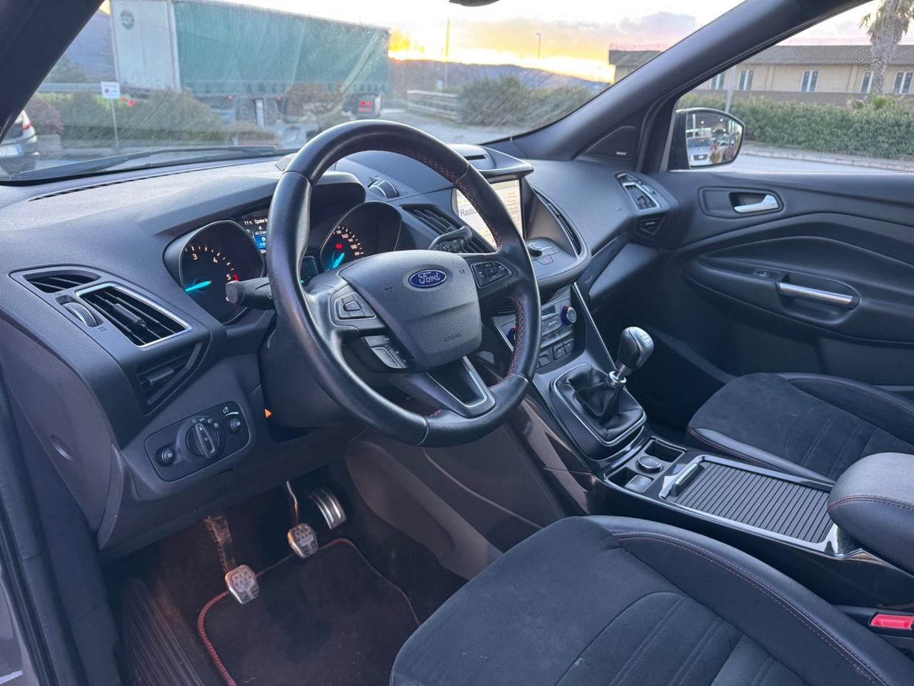 Ford Kuga 2.0 TDCI 150 CV S&S 4WD ST-Line