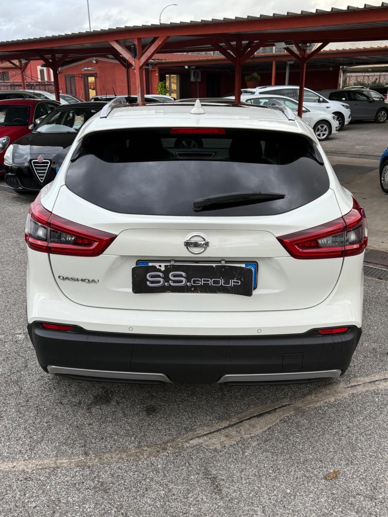 Qashqai 1.5 dCi 115 CV Tekna( 65 mil km )-rate-garanzia