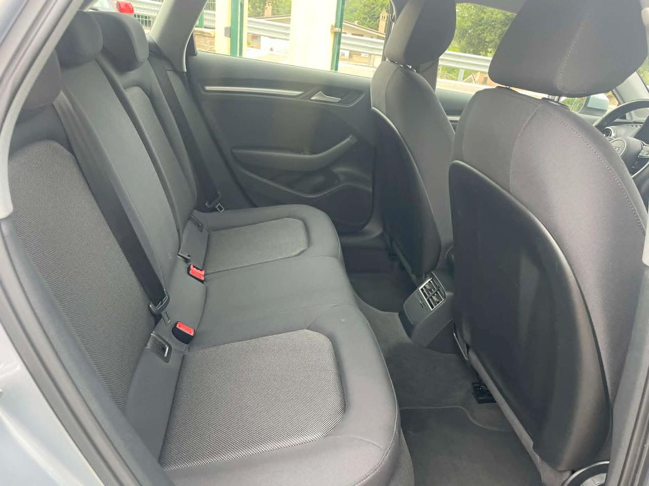 Audi A3 SPB 1.6 TDI 116 CV Business