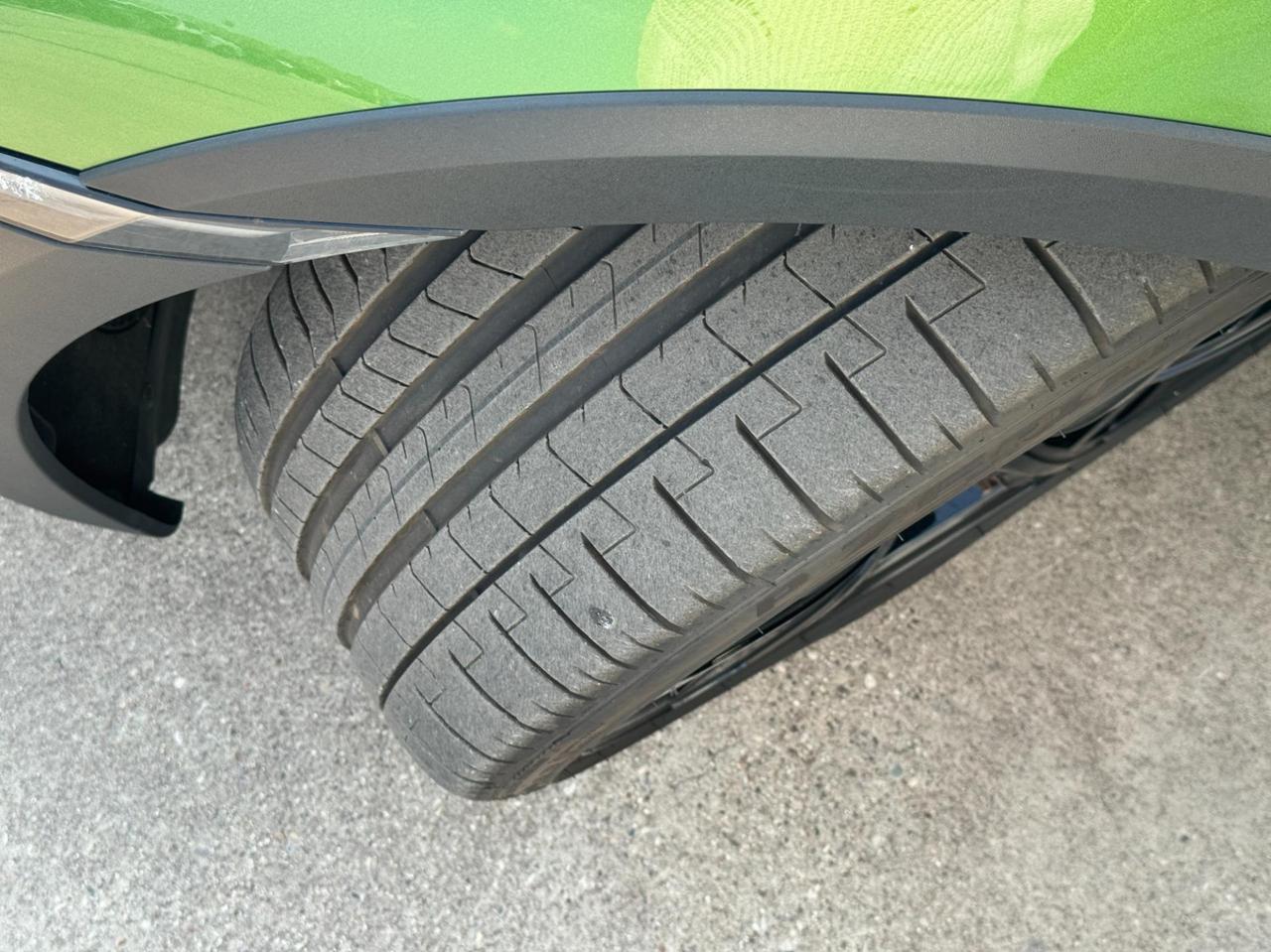 Porsche Taycan Cross Turismo Turbo 5p.ti