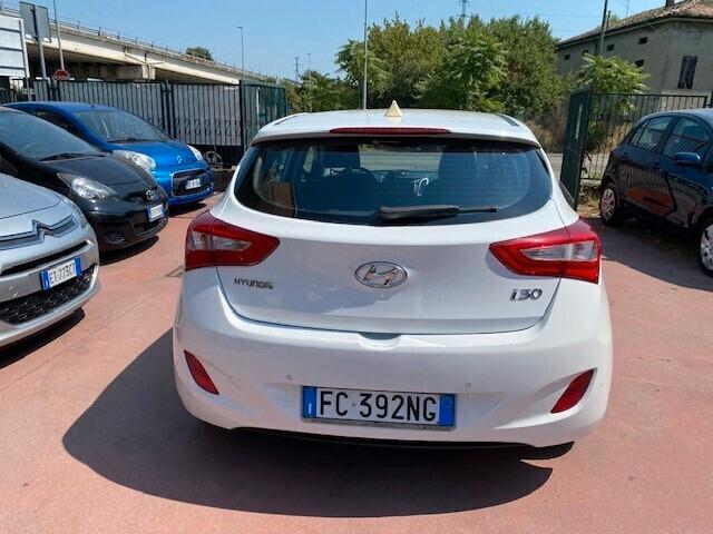 Hyundai i30 1.6 CRDi 136 CV 5p. Go!, EURO 6!!