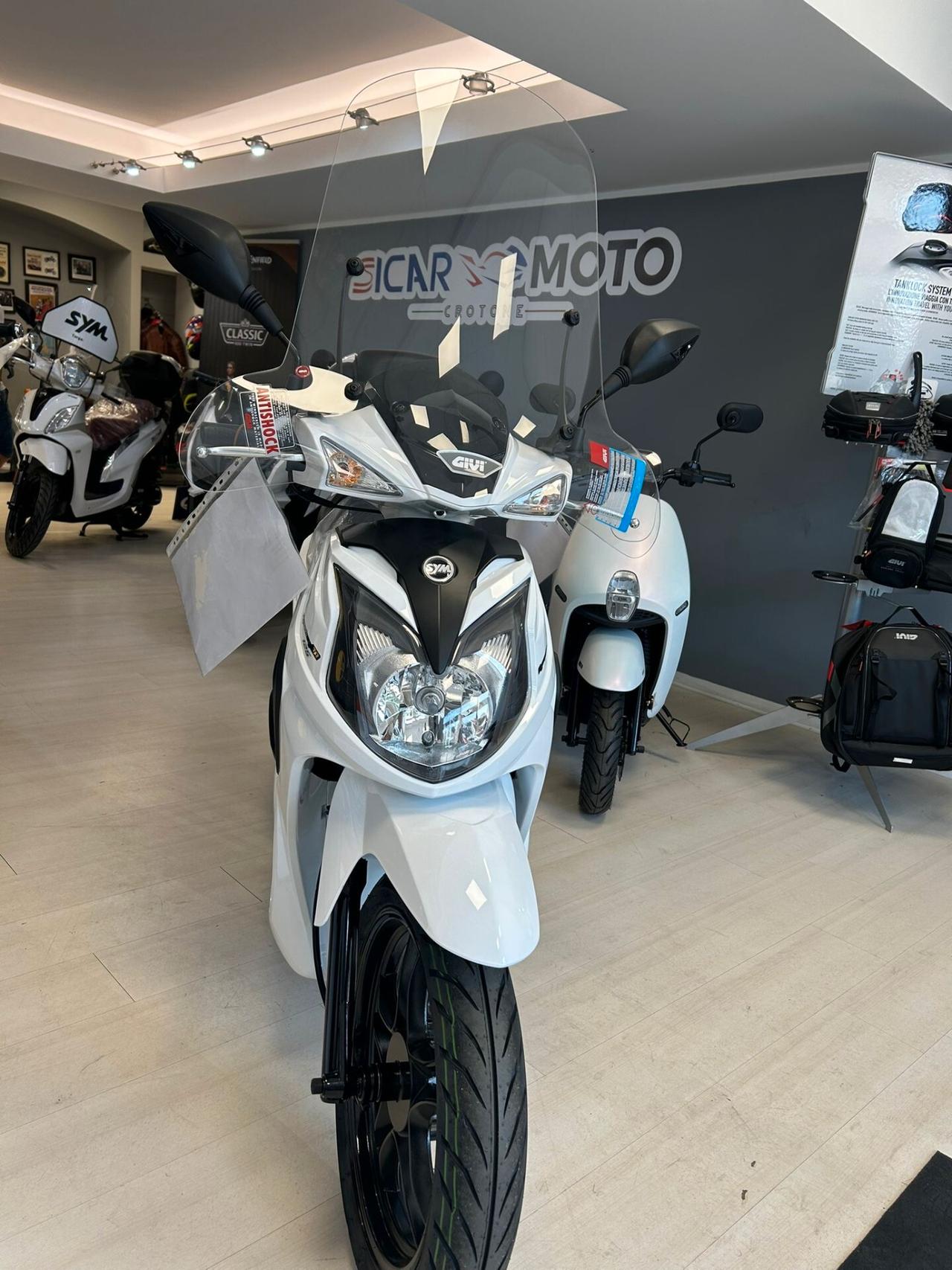 Sym Symphony 125 SR SCOOTER