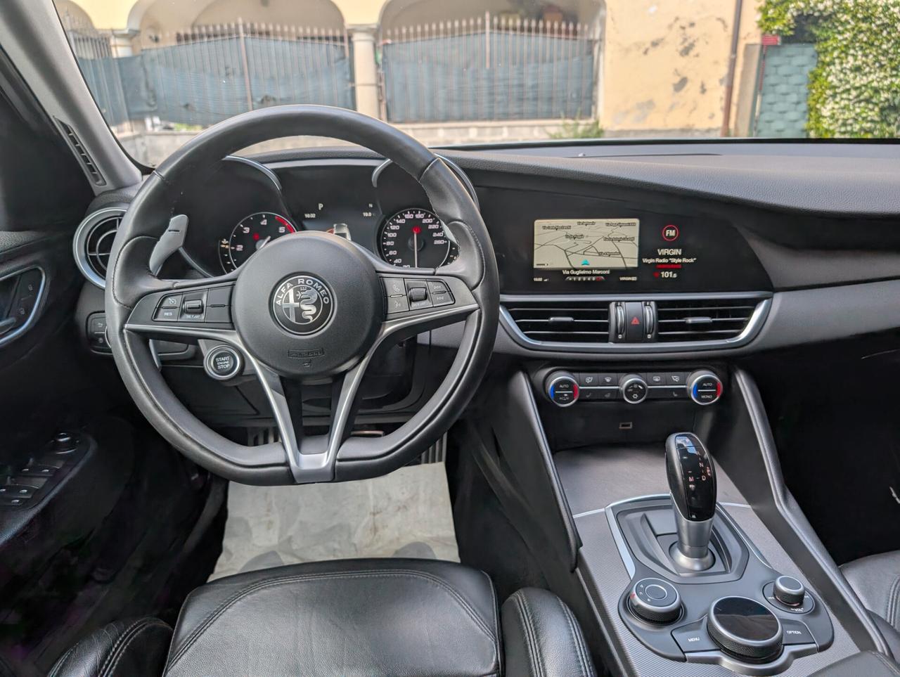 Alfa Romeo Giulia 2.2 Turbodiesel 210 CV AT8 AWD Q4 Veloce