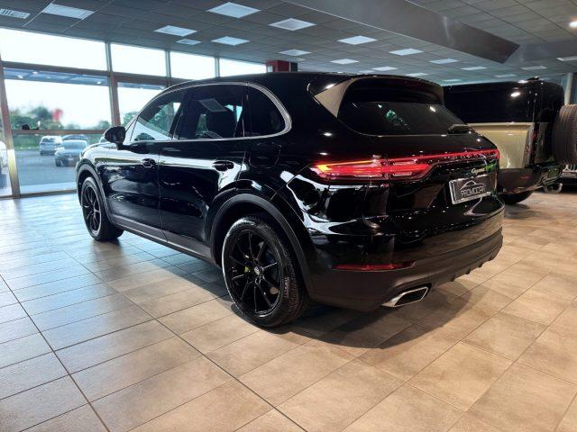 PORSCHE Cayenne 3.0 V6 E-Hybrid *UNIPROP*RADAR*SPORT CHRONO*