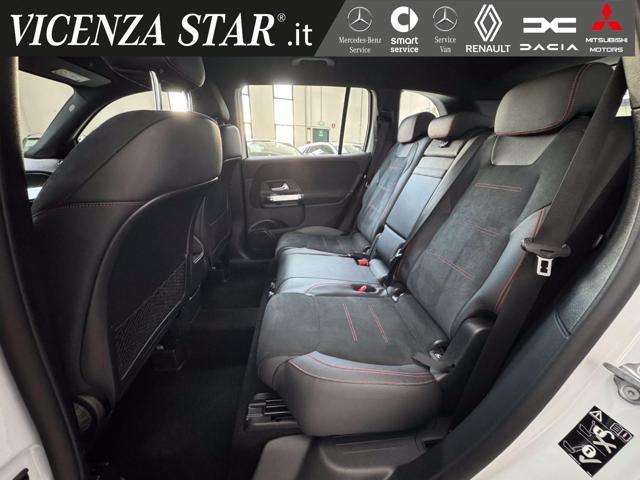 MERCEDES-BENZ GLB 180 d PREMIUM AMG
