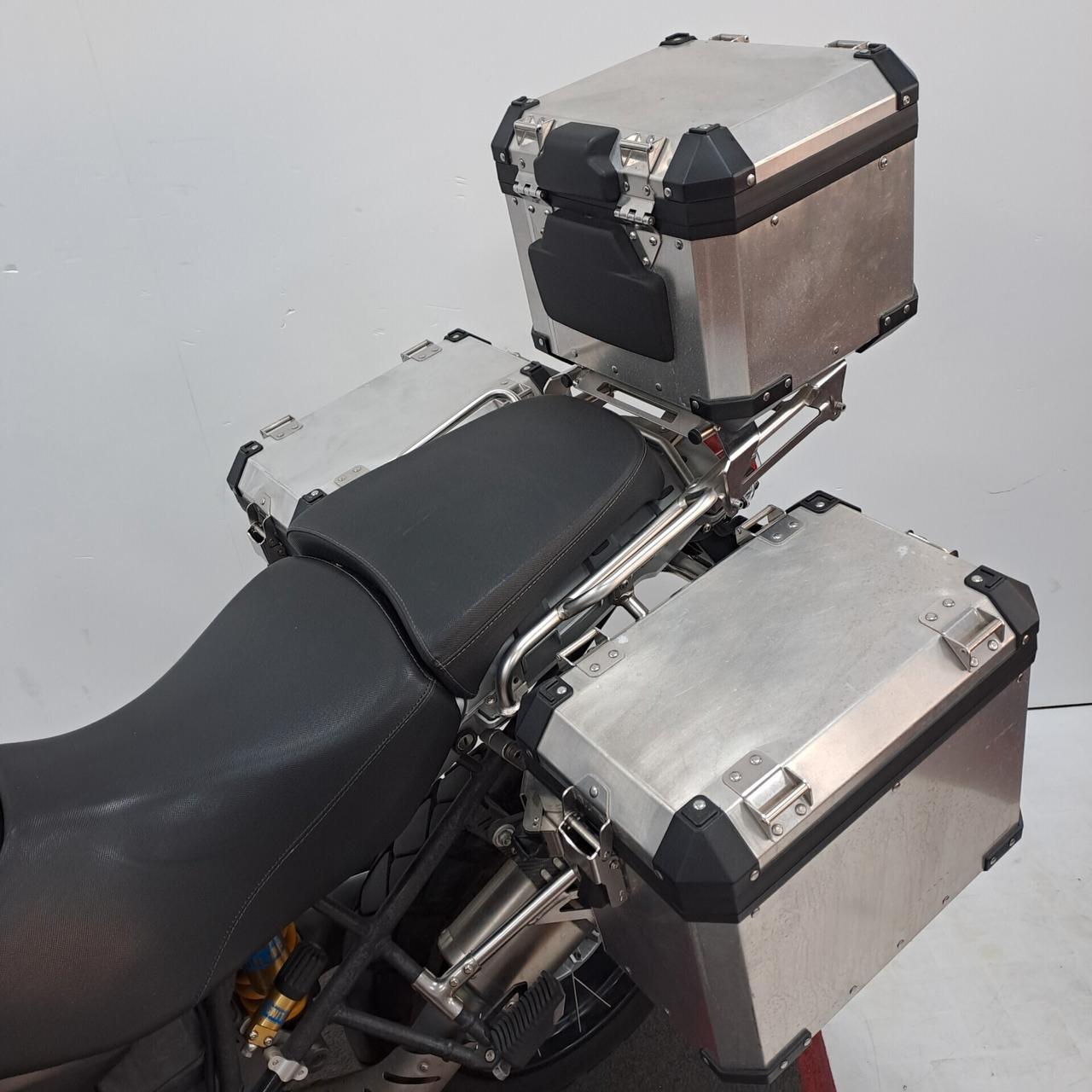 BMW R 1200 GS Adventure TRIS + AKRAPOVIC + OHLINS