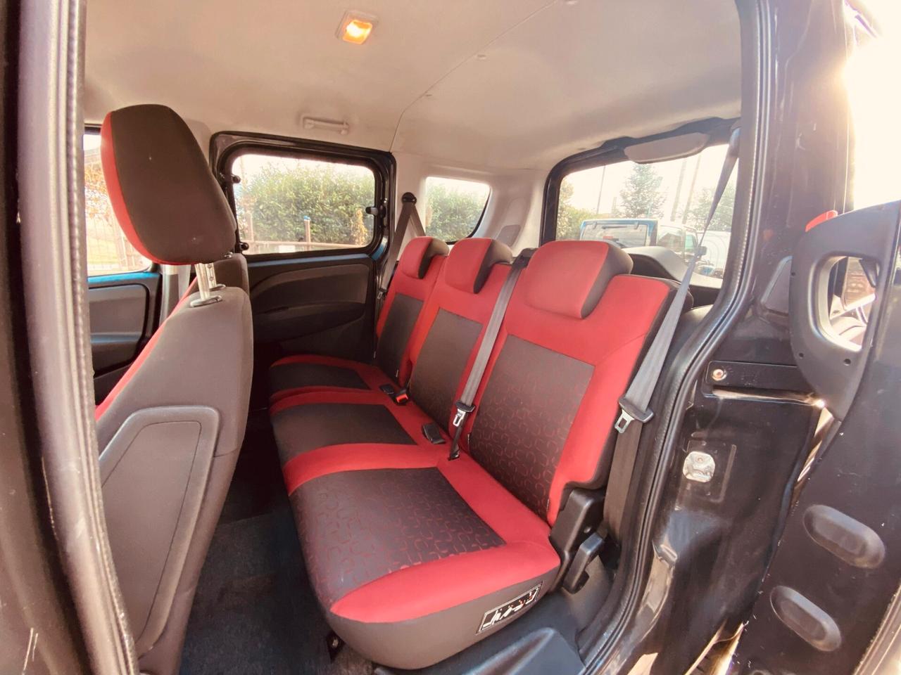 2010 FIAT DOBLO COMBI