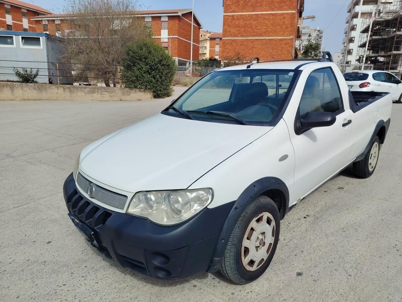 Fiat Strada 1.3 MJT Pick-up Cabina Lunga