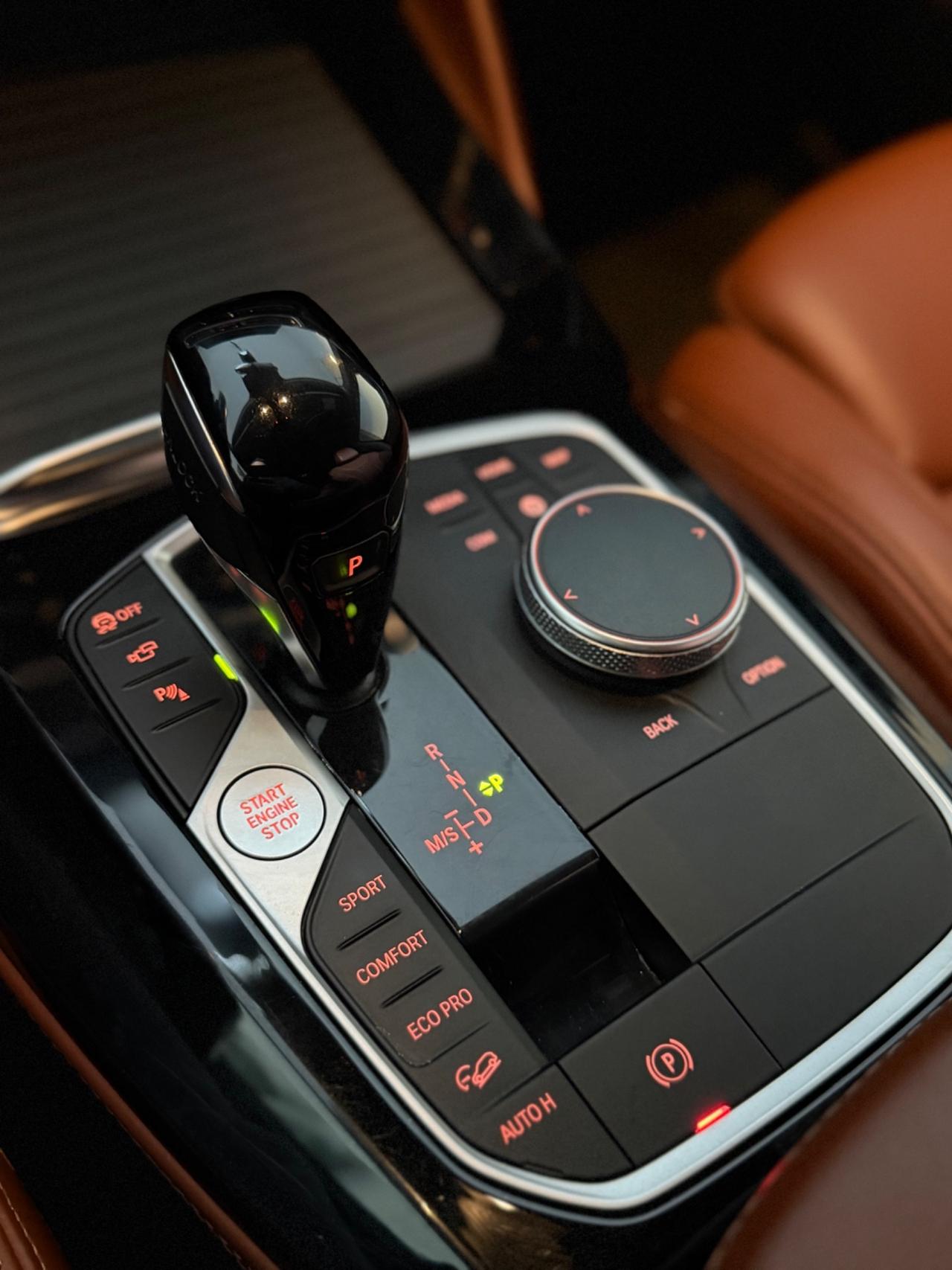 Bmw X4 xdrive 30d mhev 249CV FARI LASER-PELLE